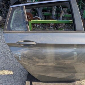 Opel Astra K karavan zadnja desna vrata